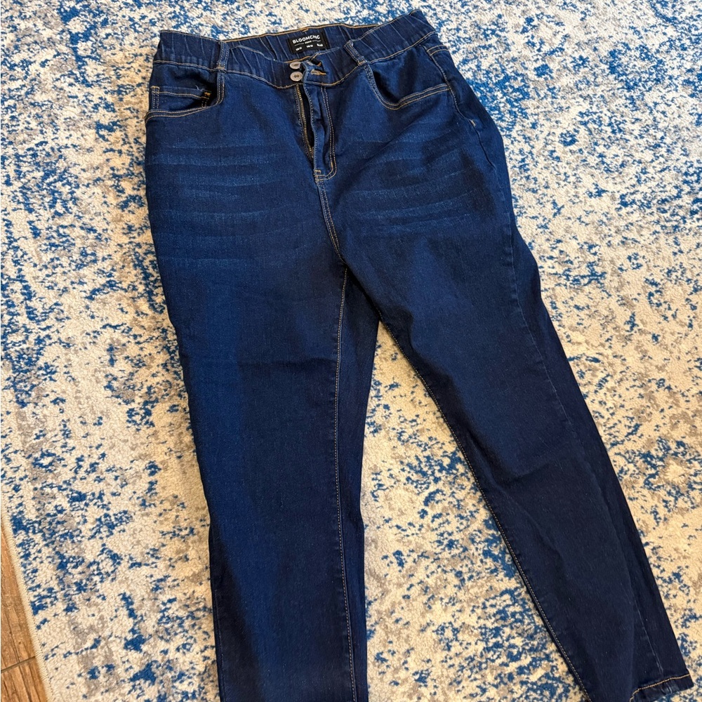 BloomChic Dark Blue Skinny Jeans
